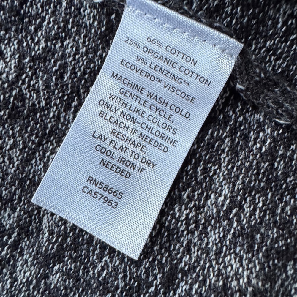 Nordstrom Women Gray Tight Knit Sweater/Shirt Size Med Button Down Short Sleeve - Picture 4 of 4